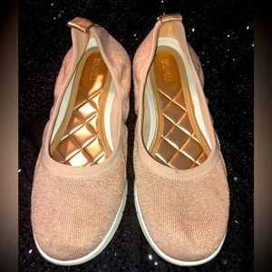 Flat mesh upper rose gold shoes